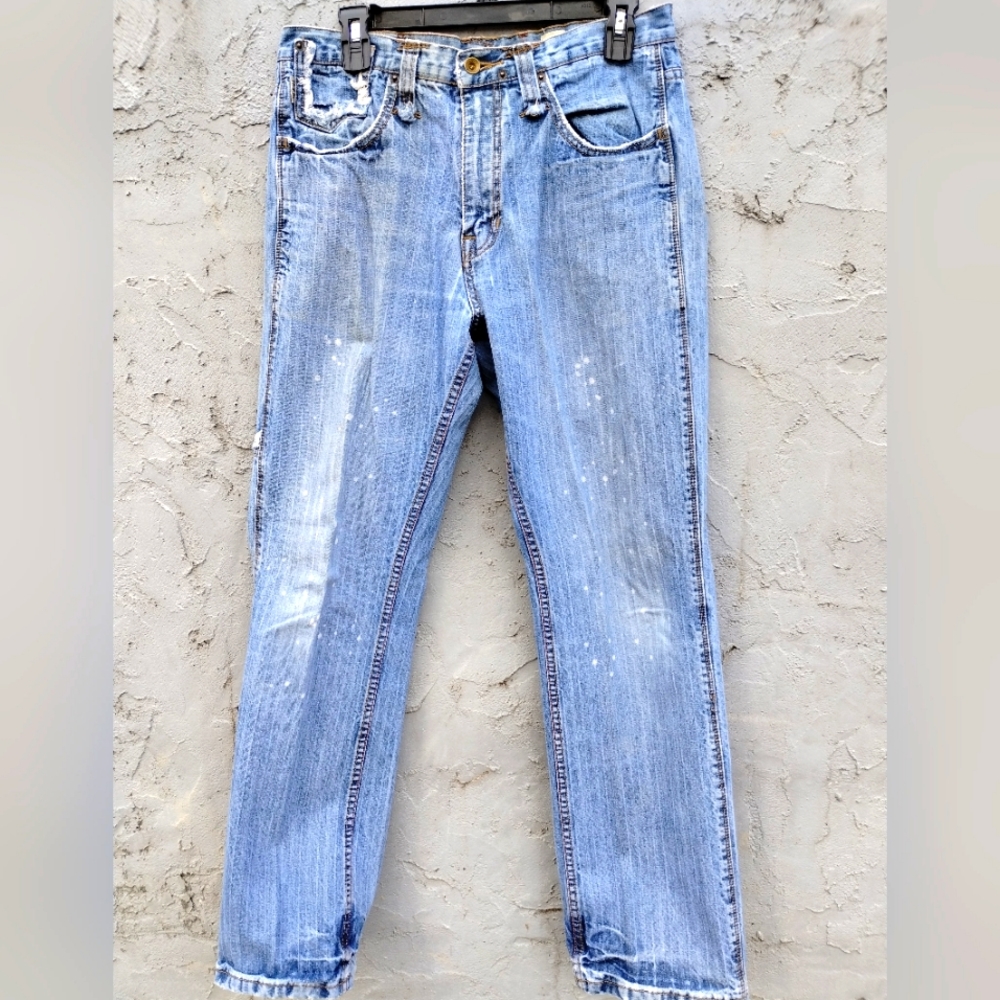 REDSAND JEANS.  32X32